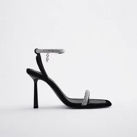ZARA HIGH-HEEL STUDDED SANDALS‎ - Picture 4 of 6